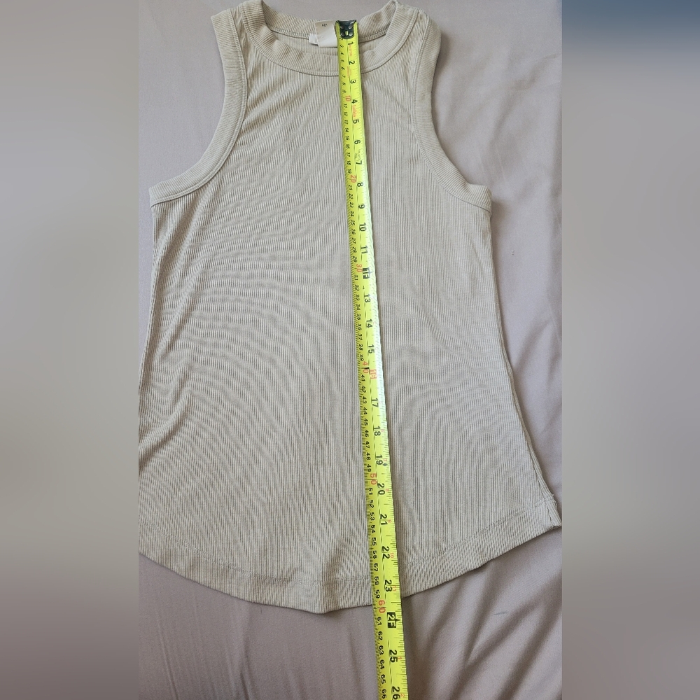 H&M Tank Top - Picture 7 of 11
